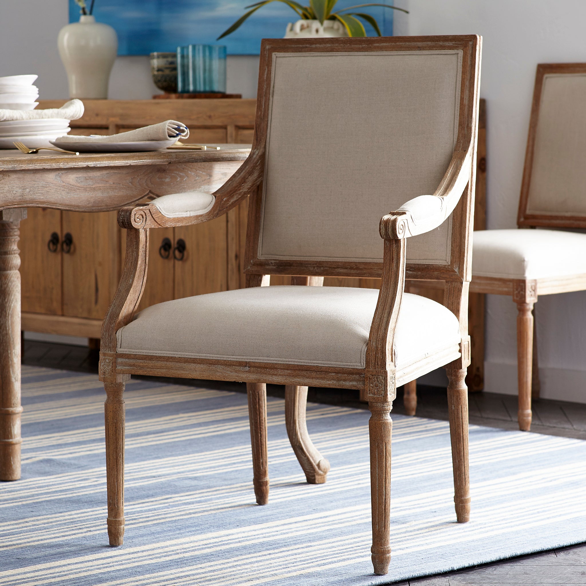 Chateau Chair With Arm