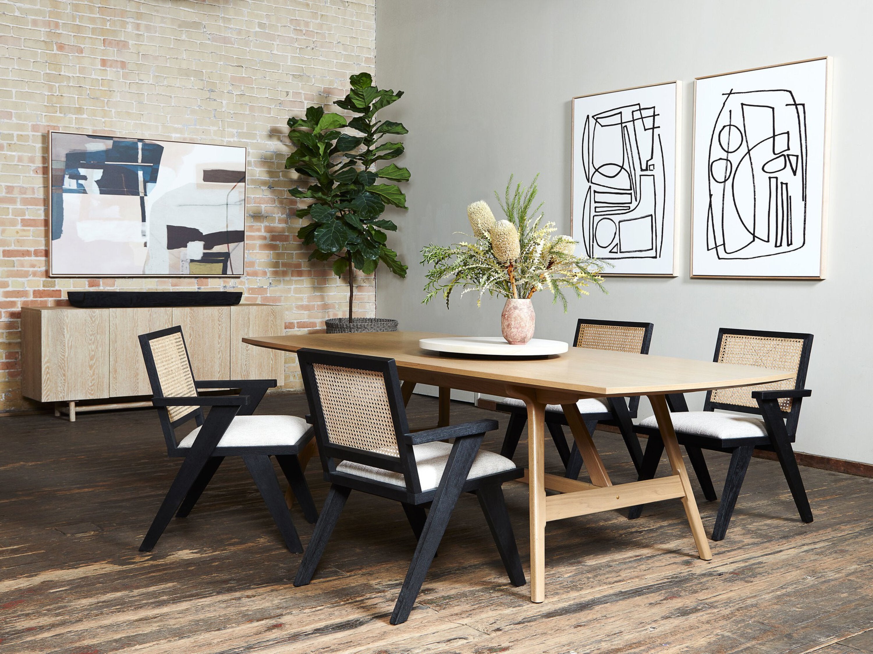 Dinant Sideboard