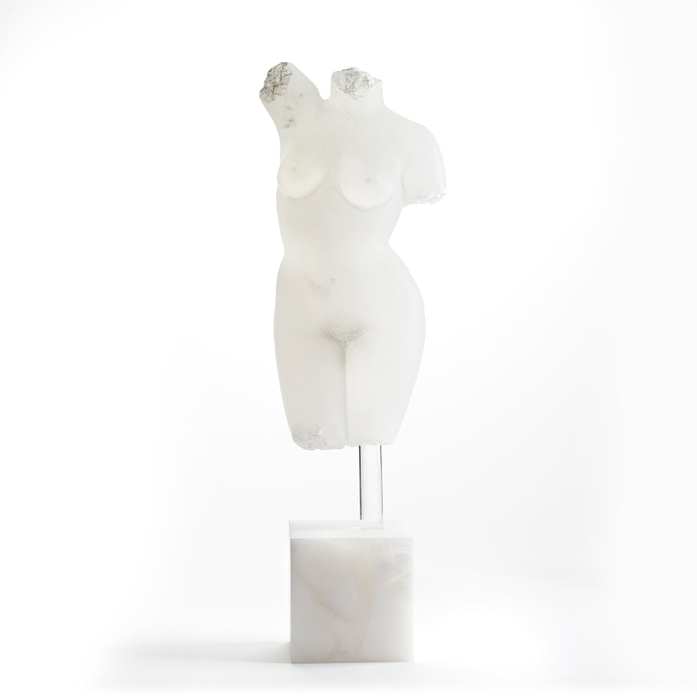 Modella Sculpture