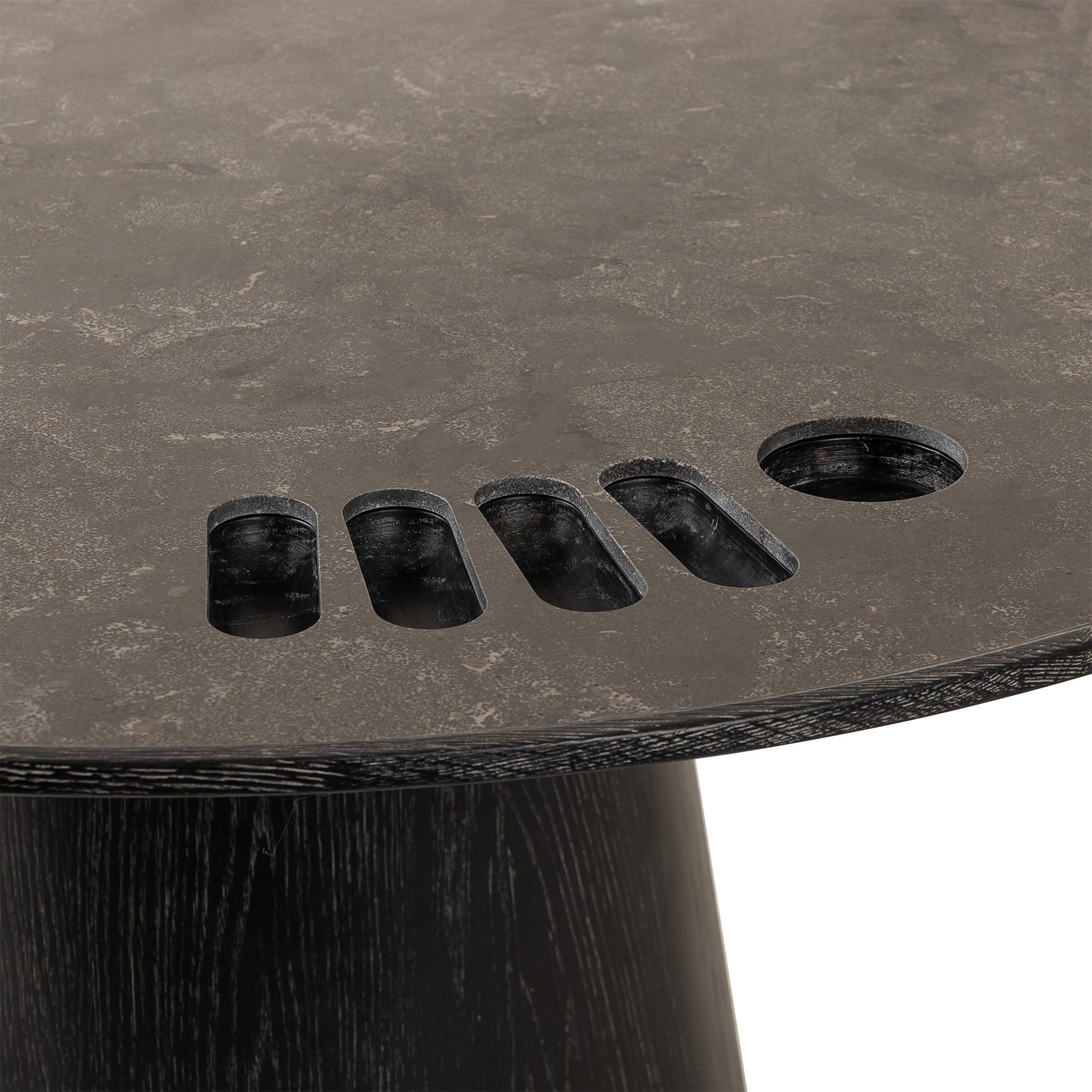 Aces Poker Table