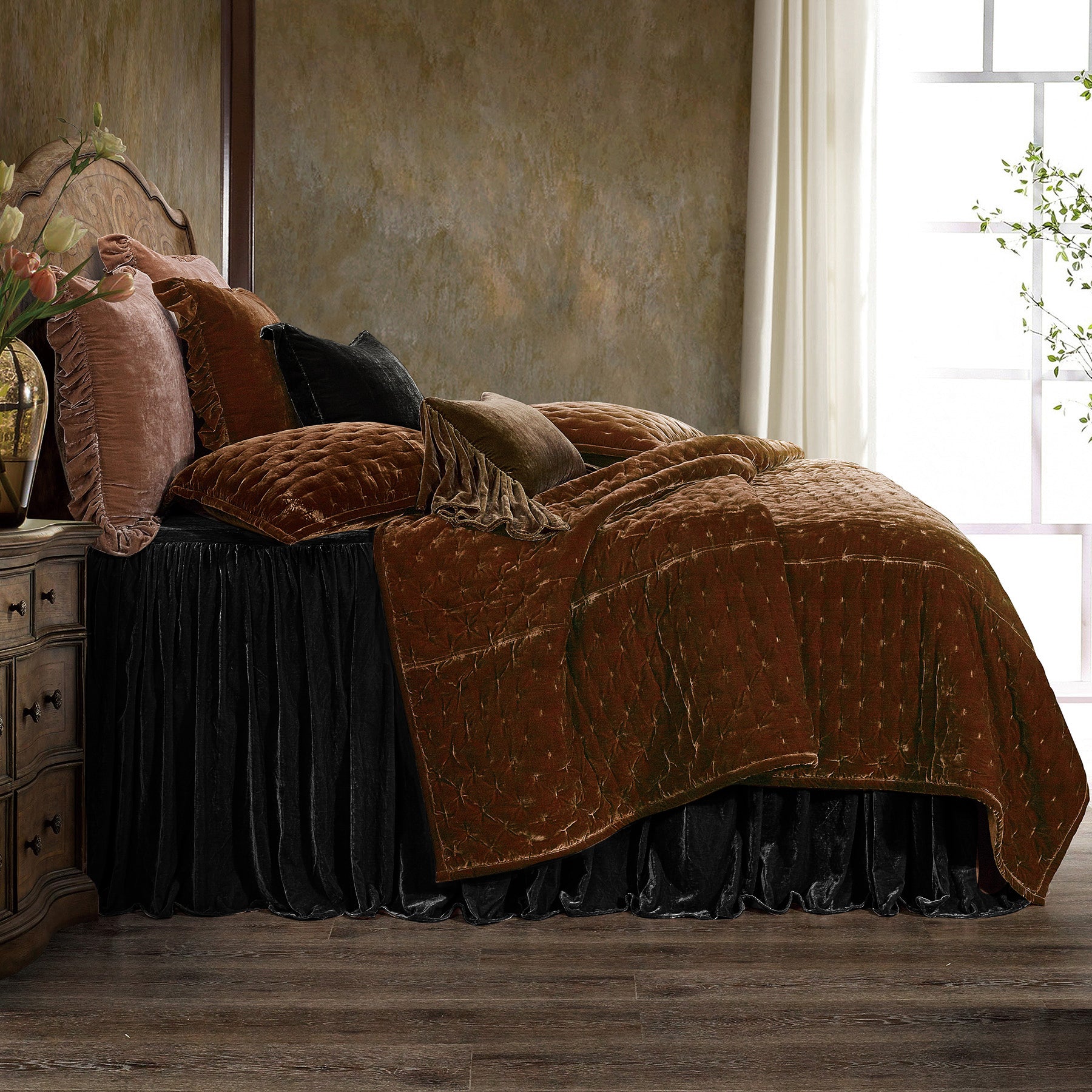 Jules Bedspread Set