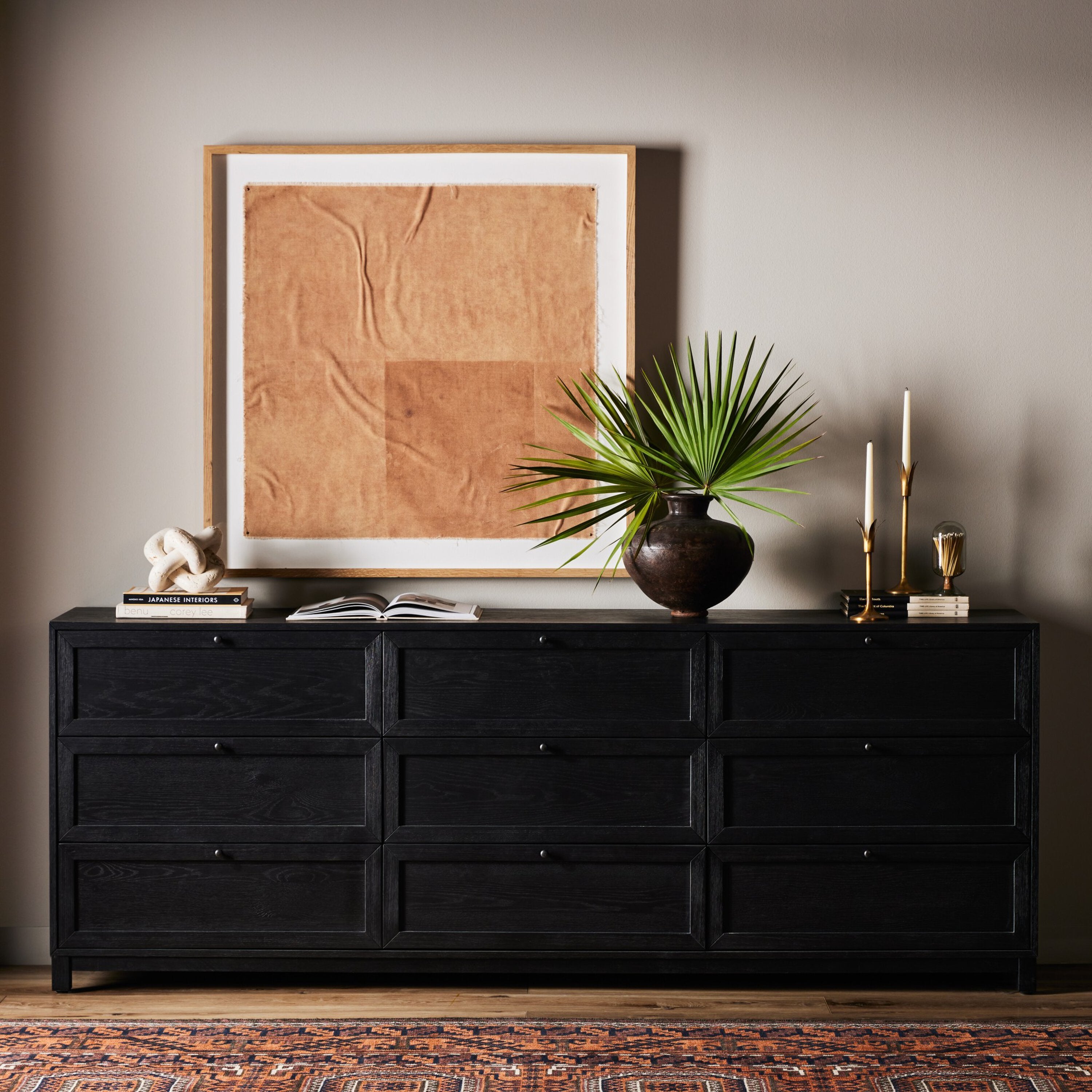 Antwerp Dresser
